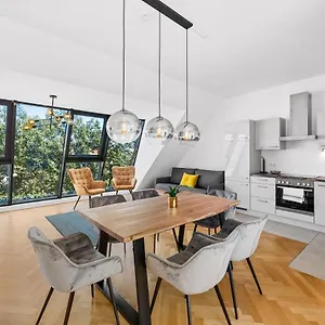 Chic Residences #penthouse Apartment