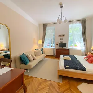 Magic Right Next To The Prater! Apartment